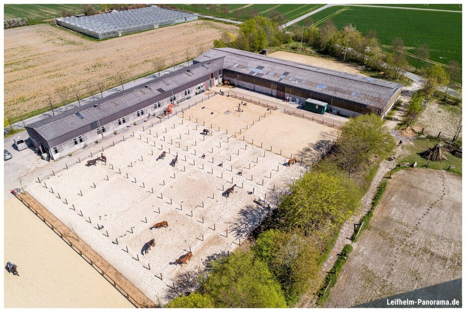 Leifhelm-Panorama-Beckumer-Reiterverein-Umbau-26 Beckumer Reiterverein e.V. Luftaufnahme - Umbauprojekt - Nach dem Umbau 2022