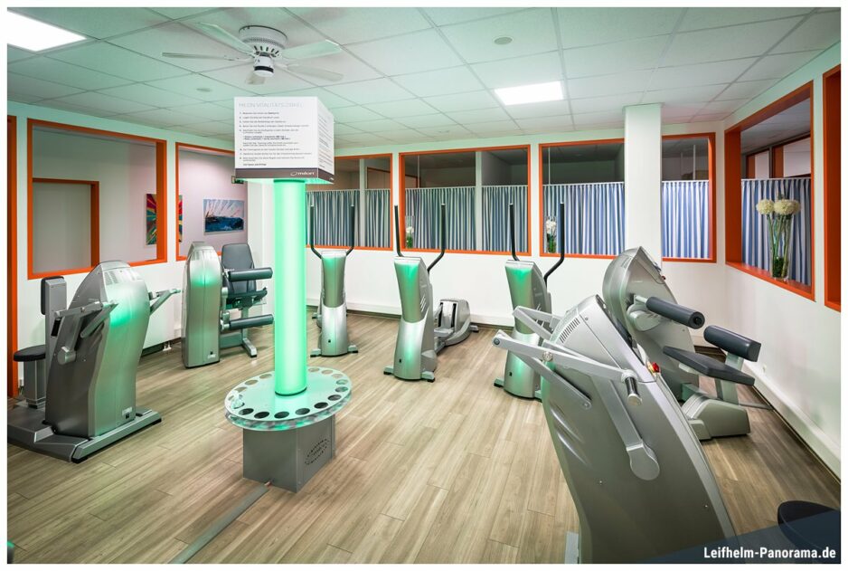 Leifhelm-Panorama-Anne-und-Bernd-Pelster-Krankengymnastik-01 Pelster Physiotherapiepraxis Beckum - Milon Kraft-Ausdauer-Zirkel - Leifhelm Panorama